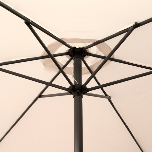S8905843_5